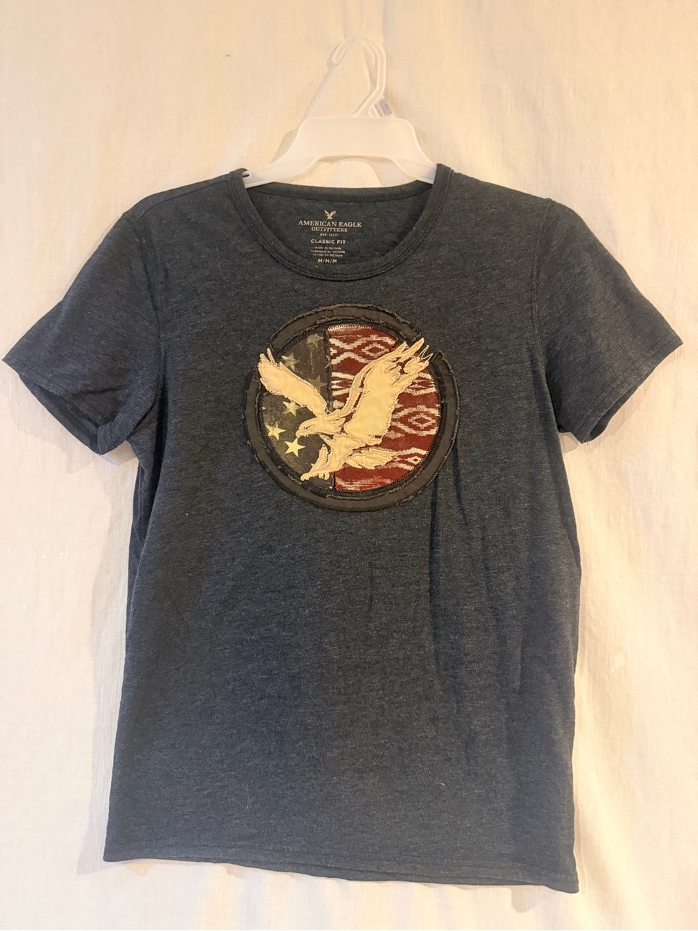 Men’s American Eagle T-shirt